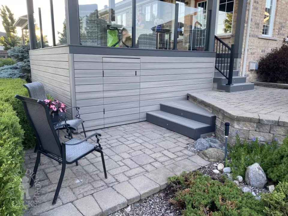 Fiberon Deck with Custom Roof in Ottawa