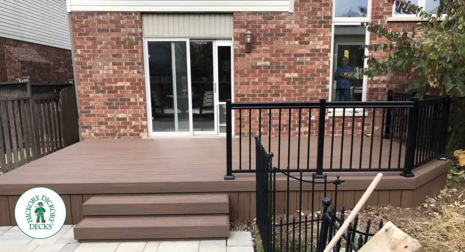 Fiberon deck in Burlington