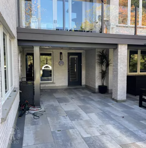 Azek high deck in Welland