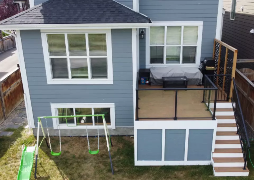 Fiberon deck Calgary privacy glass railing Fiberon deck Calgary privacy glass railing