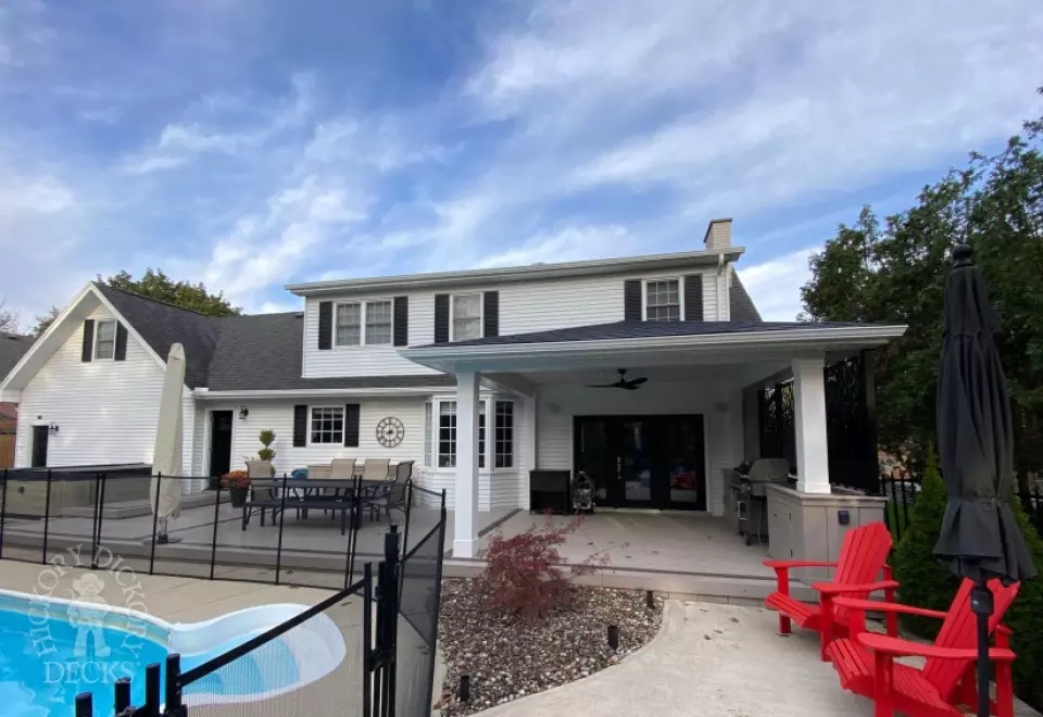 Custom Roof in Waterloo