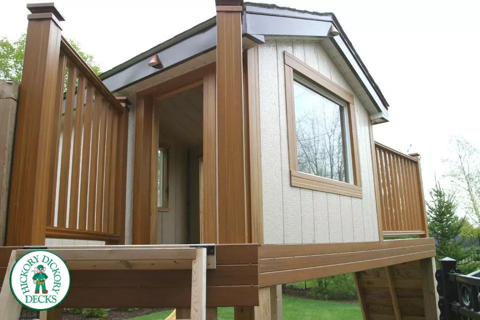 Deck Picture 2