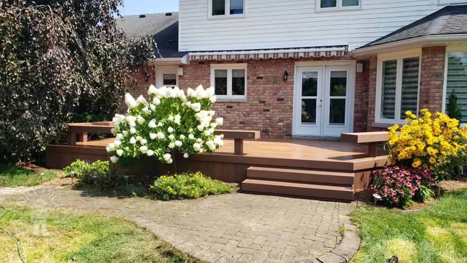 Fiberon deck with benches in Lambton County