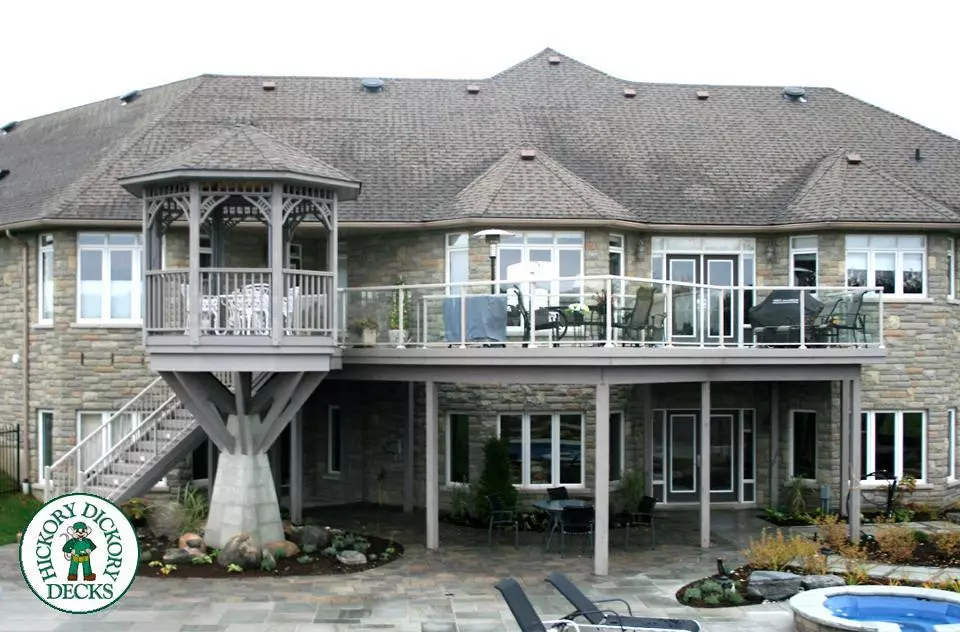 Deck Picture 1 Deck Picture 1