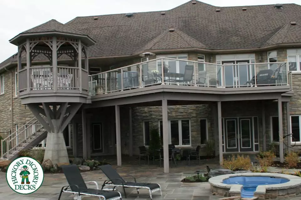 Deck Picture 5 Deck Picture 5