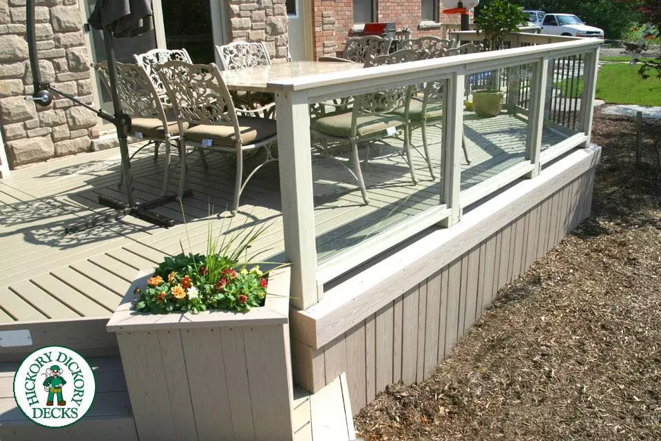 Deck Picture 6 Deck Picture 6