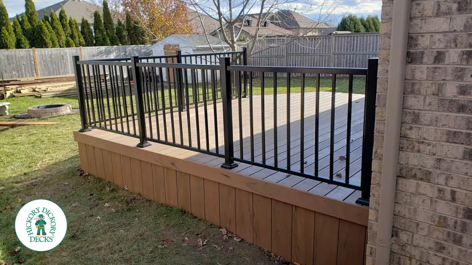 TruNorth Low Deck with Aluminum Railing in Sarnia