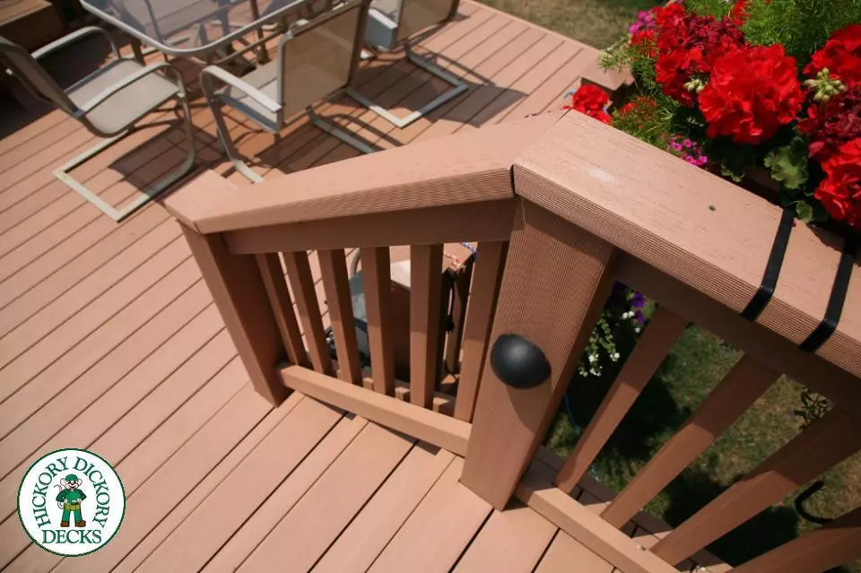 Deck Picture 5