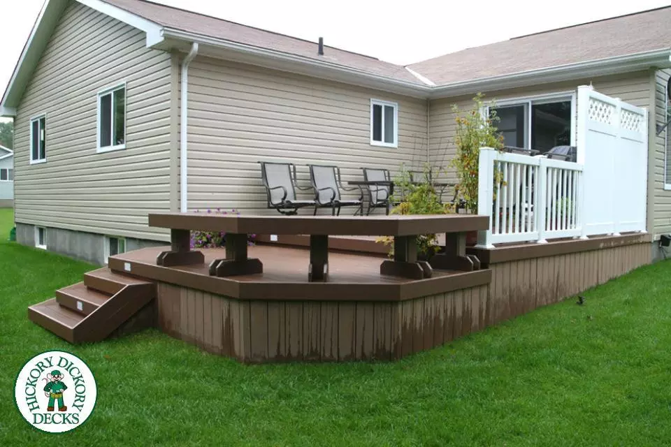 Deck Picture 6