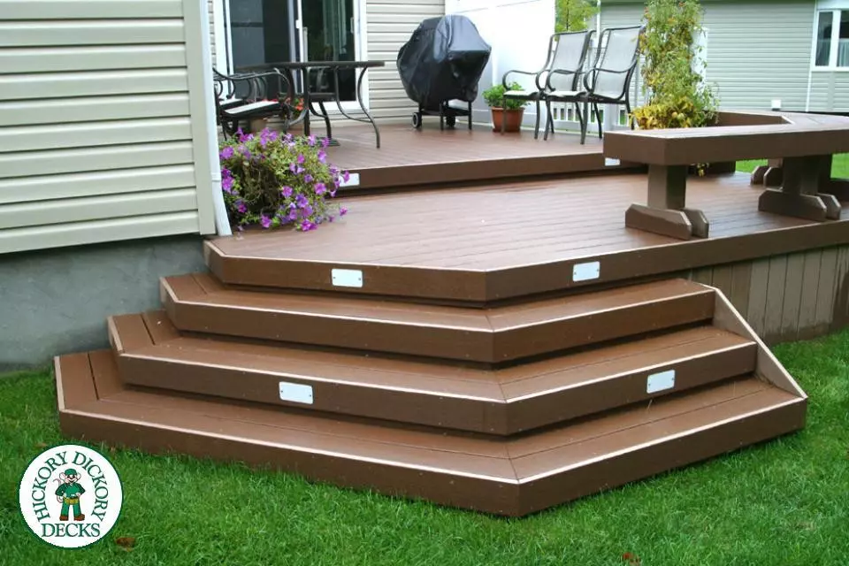 Deck Picture 7
