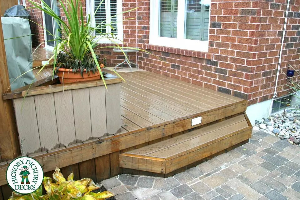 Deck Picture 8