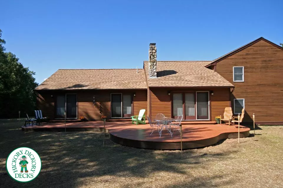 Deck Picture 6
