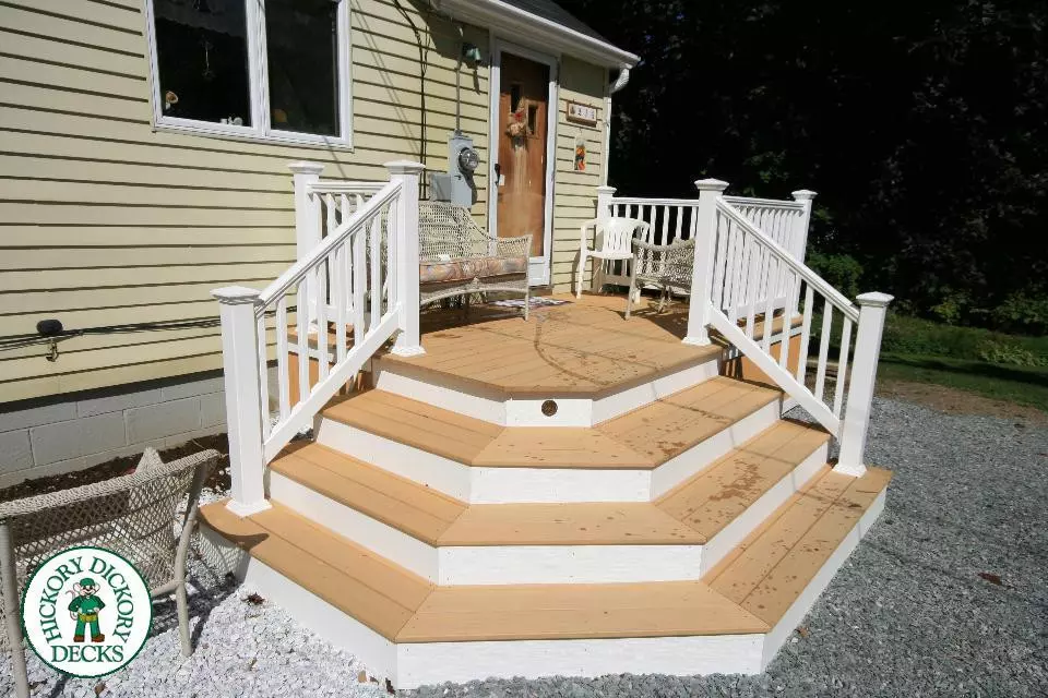 Deck Picture 4 Deck Picture 4