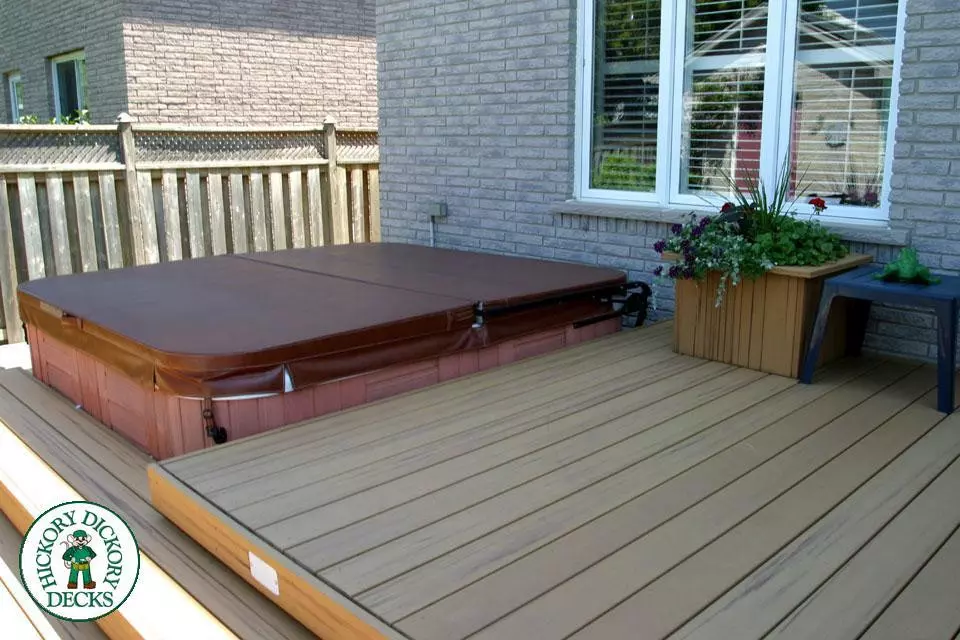 Deck Picture 5
