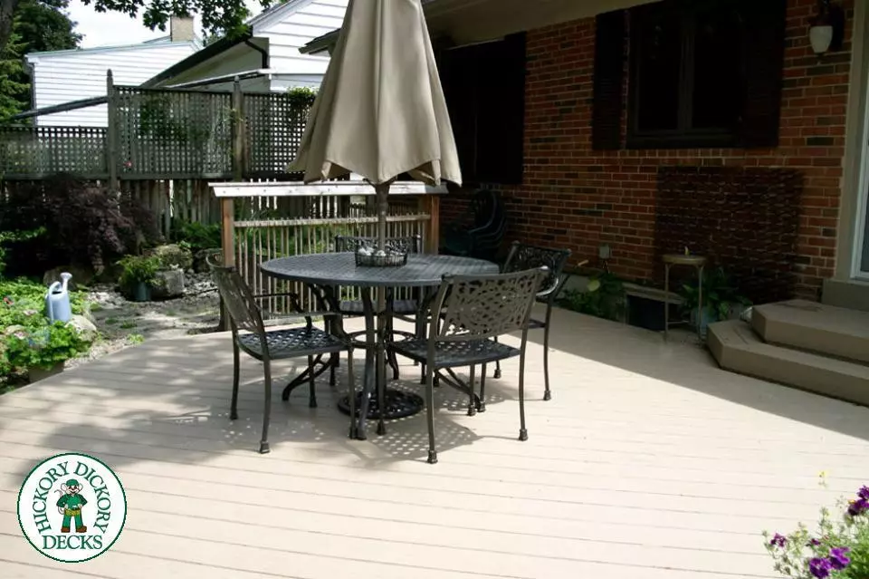 Deck Picture 3