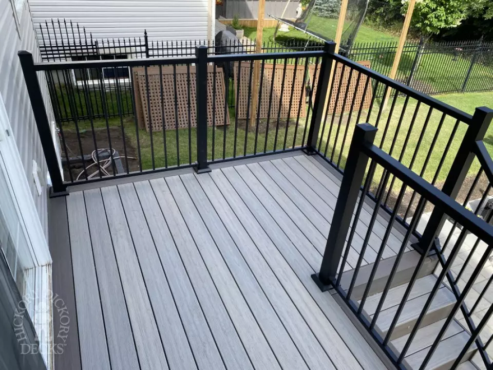 Small Fiberon Custom Deck in Ottawa with stairs