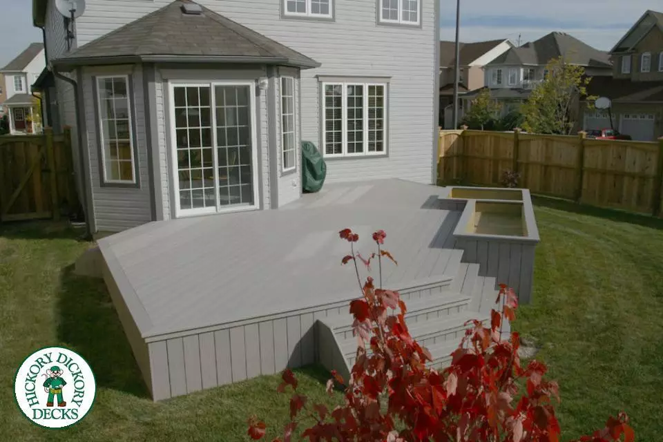 Deck Picture 3