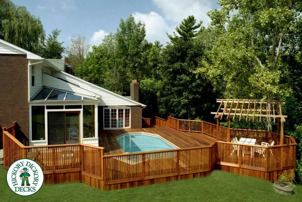 Deck Picture 1 Deck Picture 1