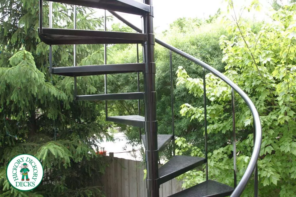 Deck Picture 4