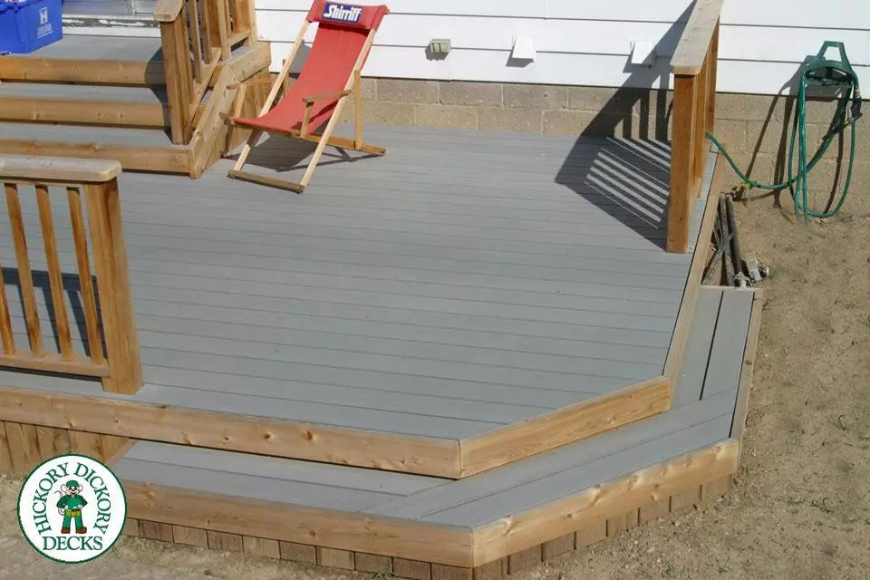 Deck Picture 5