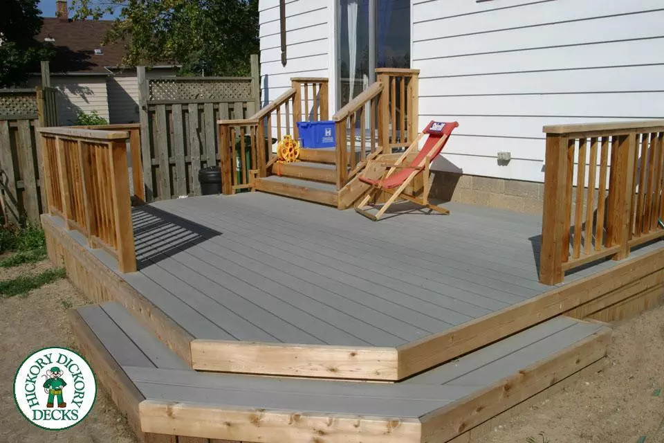 Deck Picture 9