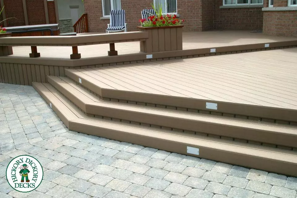 Deck Picture 17