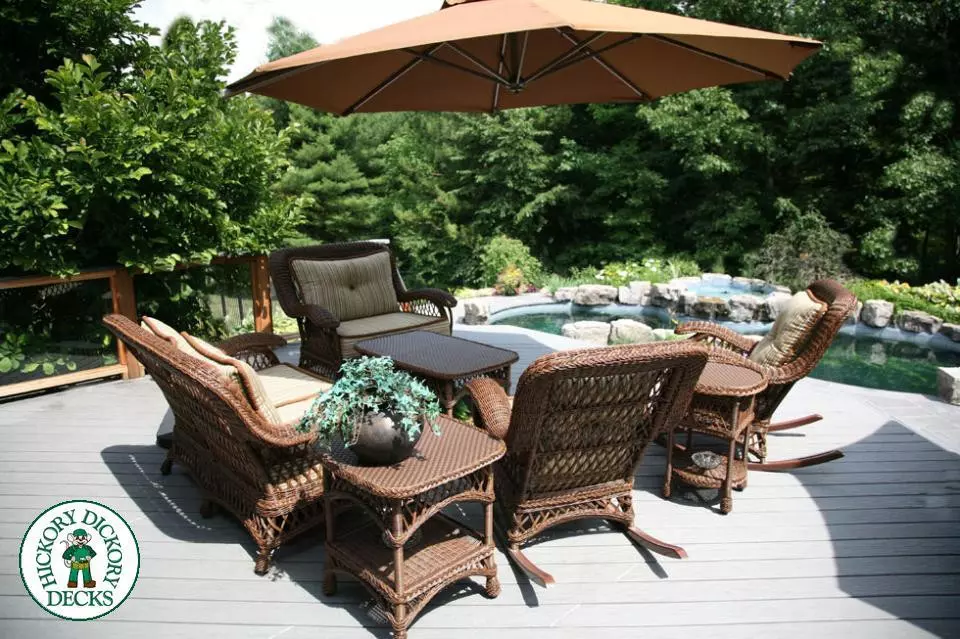 Deck Picture 7