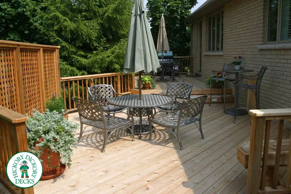 Deck Picture 9