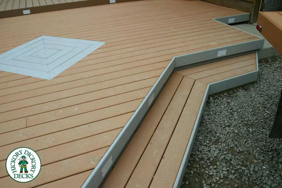 Deck Picture 10