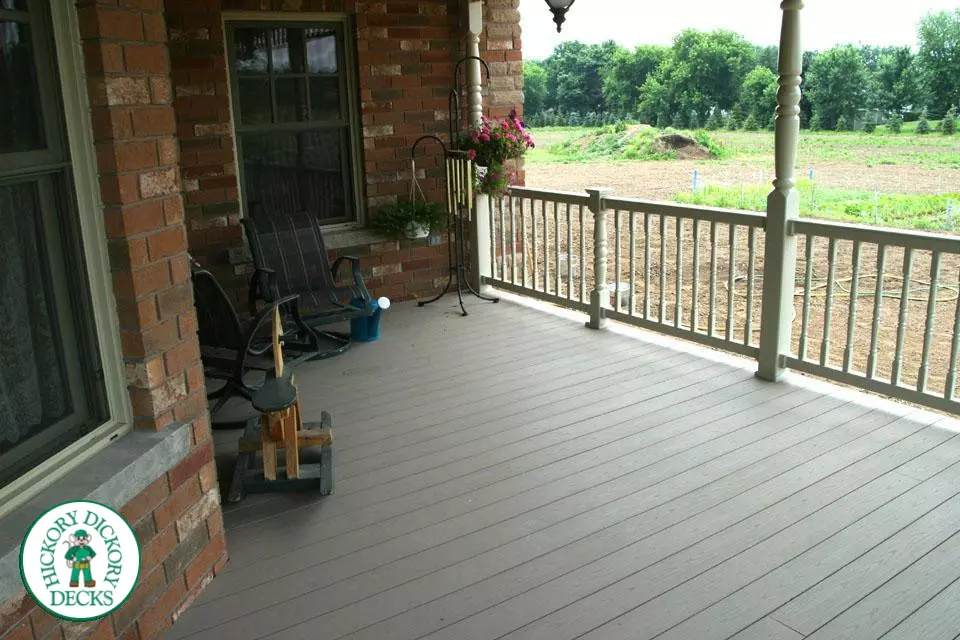 Deck Picture 6