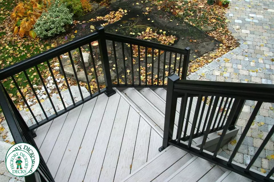 Deck Picture 6