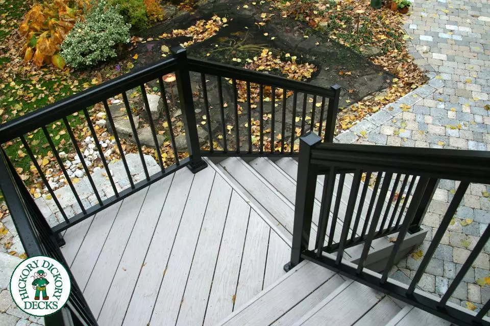 Deck Picture 6