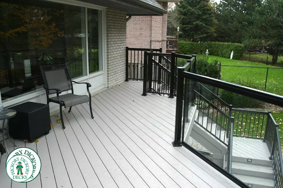 Deck Picture 7