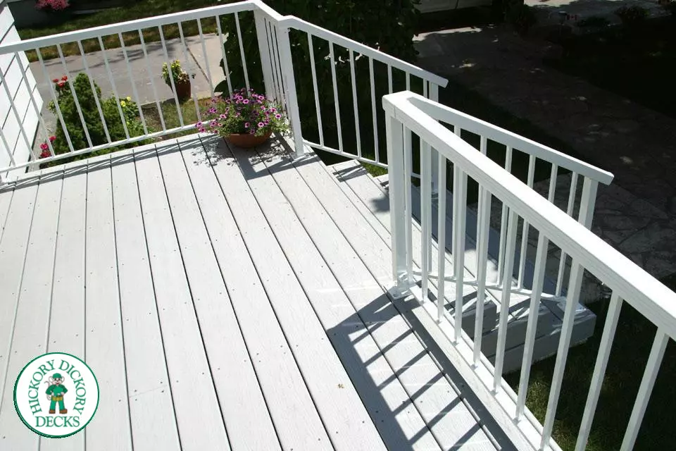 Deck Picture 7