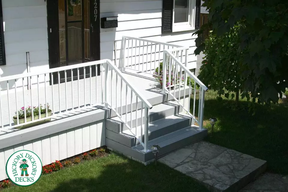 Deck Picture 8