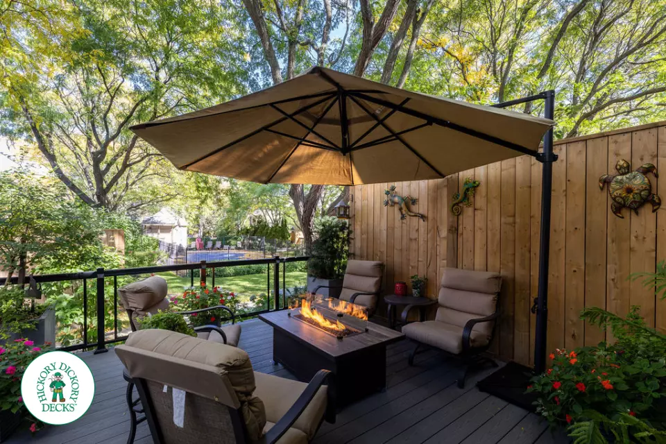 Fiberon deck with glass railing and lights in Mississauga