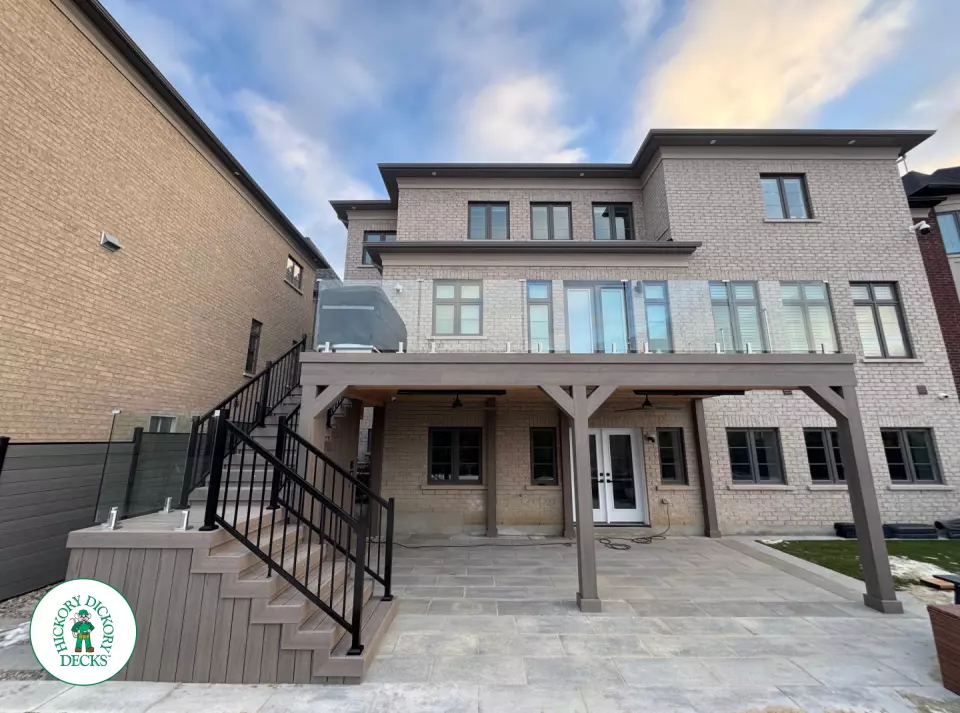 TruNorth high deck with glass railings and stairs with lights in Vaughan