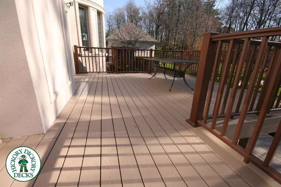 Deck Picture 7