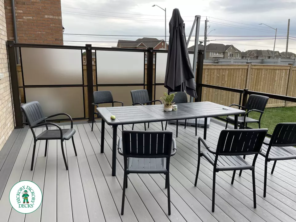 Clubhouse low deck lights