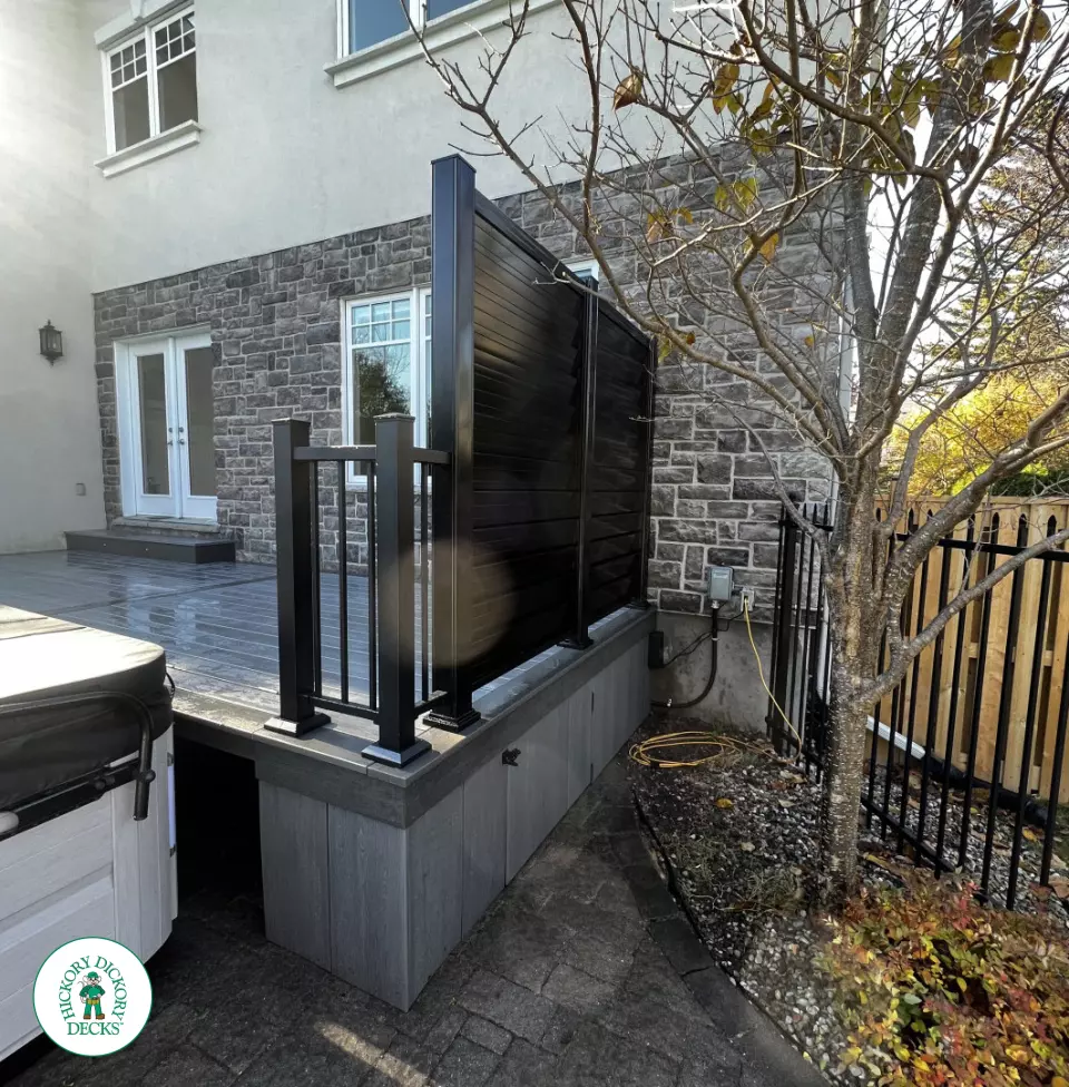 Clubhouse Hot Tub Deck with Privacy Screens in Ottawa Clubhouse Hot Tub Deck with Privacy Screens in Ottawa