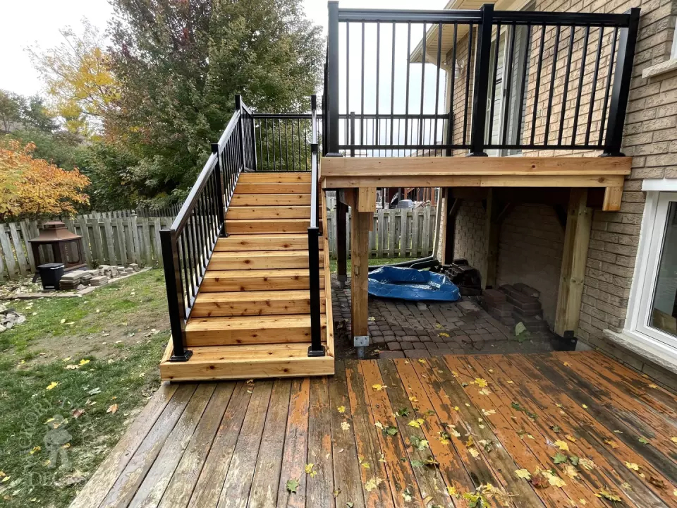 Cedar High Deck with Aluminum Railings in Barrie