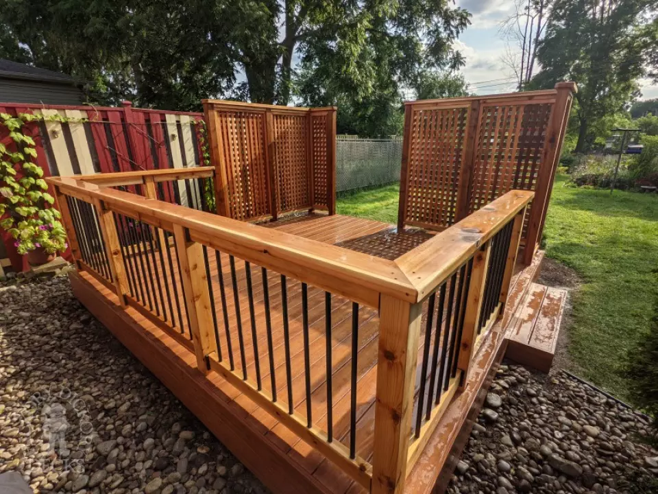 Zuri deck with privacy screens