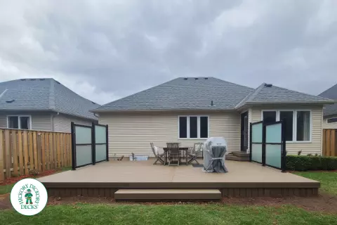 Trex low deck with privacy screens in Brampton