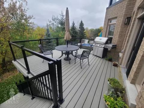 Deck Picture 1 Deck Picture 1