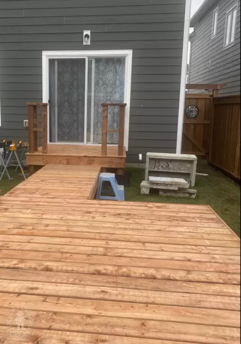 Cedar Pergola in Collingwood Ontario