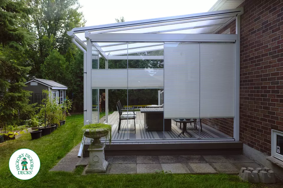 Clubhouse low deck with shelter in Ancaster