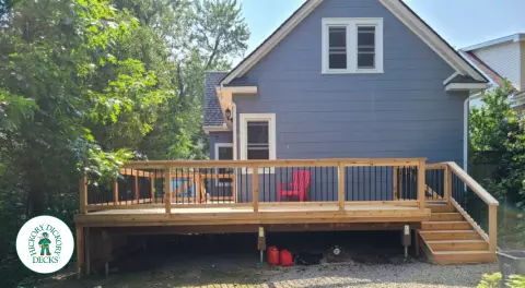 Cedar Deck in Niagara