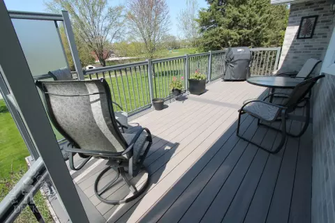 TruNorth High Deck with Privacy Screens in Sharon Ontario TruNorth High Deck with Privacy Screens in Sharon Ontario