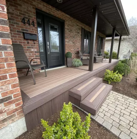 Veka front porch in Waterloo