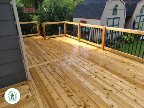 Cedar Deck in Niagara